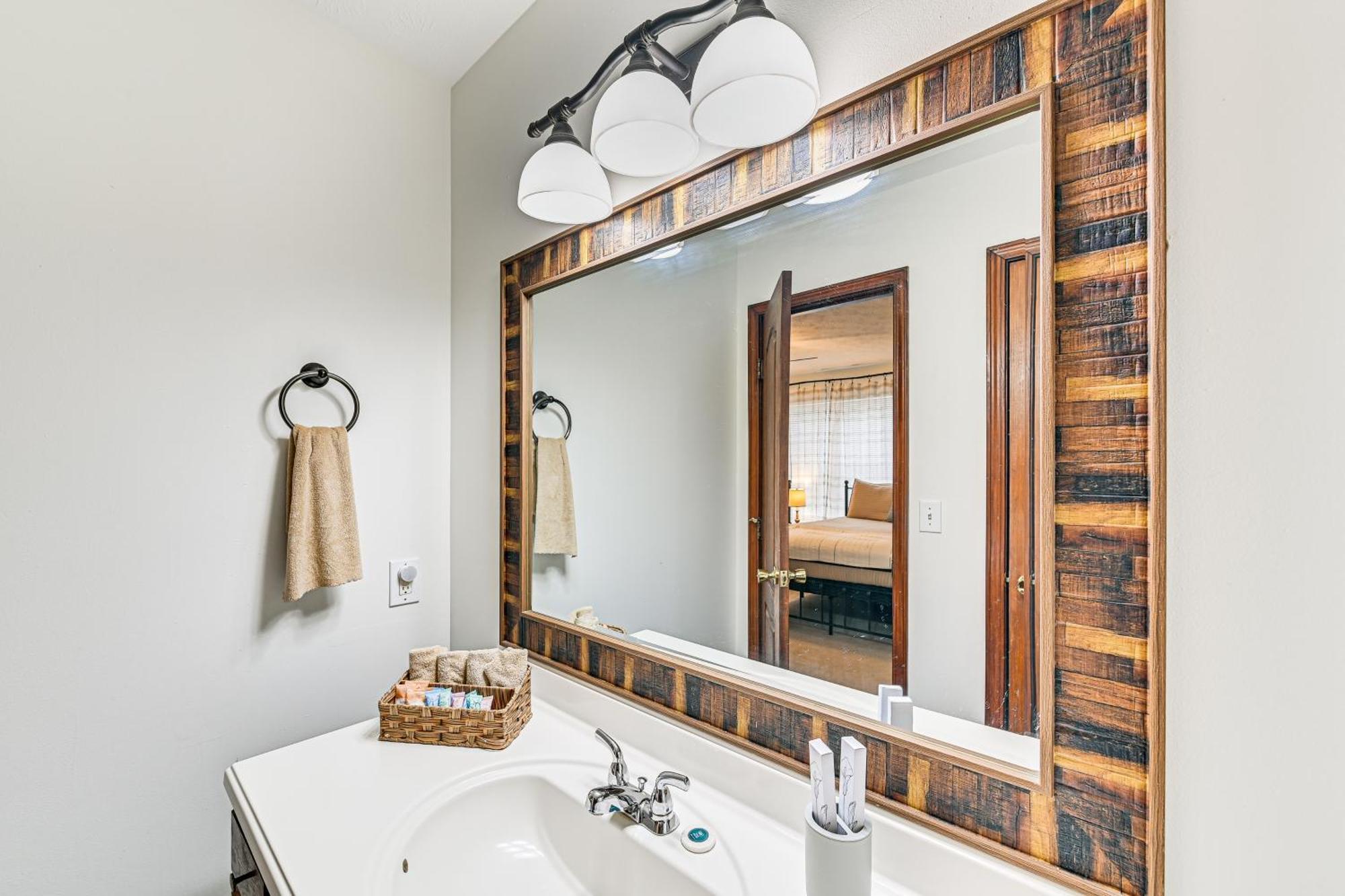 Williamstown Gem With Private Pool And Hot Tub!ヴィラ エクステリア 写真